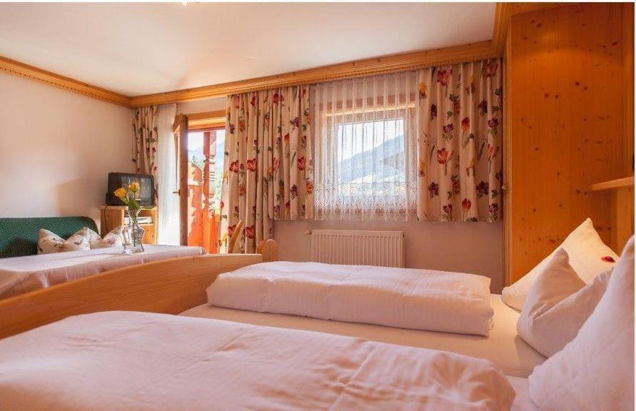 Pension Edelweiss Alpbach Exterior foto